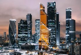 Фреска Закатный луч в московских небоскребах
